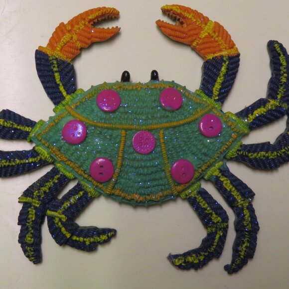 Whimsical Decor Beaded CRAB Wall Hanger (DK672) - Picture 1 of 4